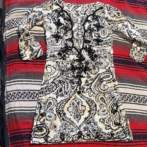 Cotton tunic with mother of pearl buttons, size small